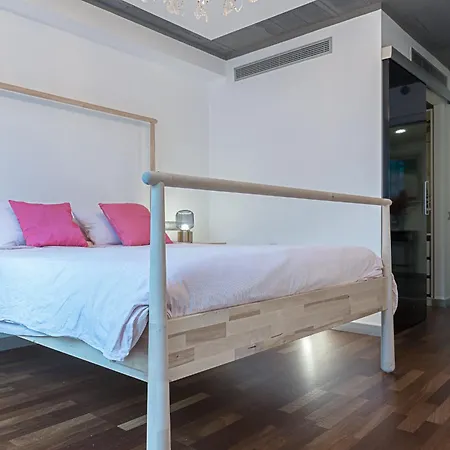 Apartment At Plaza Careaga *